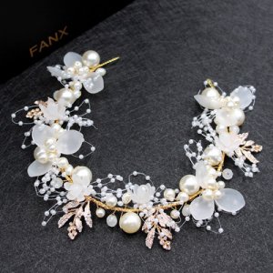 Fashion and Beatiful Crystals Bridal Wedding Headband